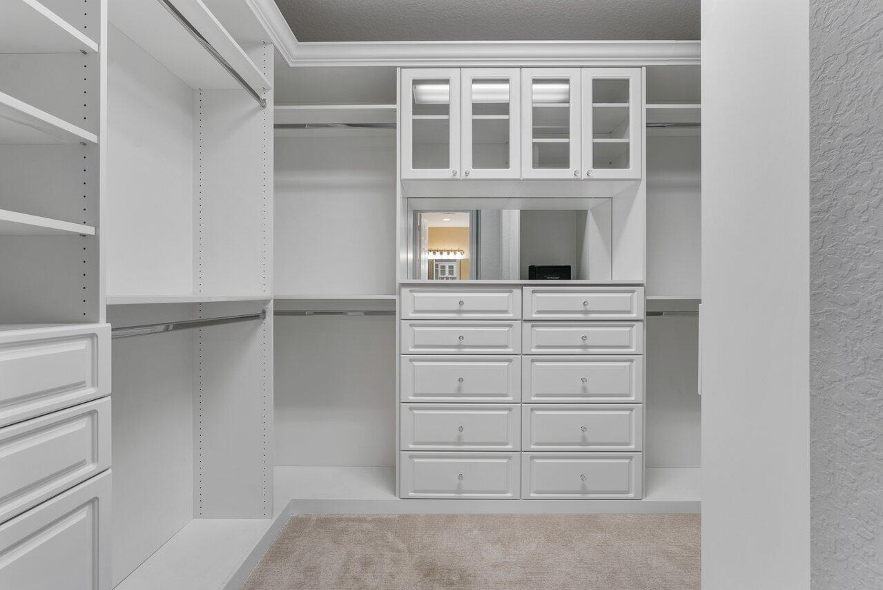 8626 Daystar Ridge Point Boynton Beach, FL 33473 - Photo 29 of 58 1 of 2 Primary Walk in Closets