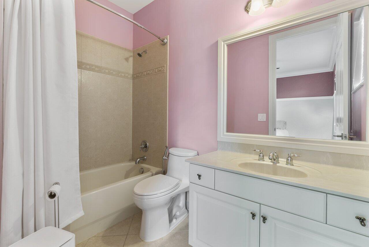 8626 Daystar Ridge Point Boynton Beach, FL 33473 - Photo 33 of 58 Bathroom 5 Up