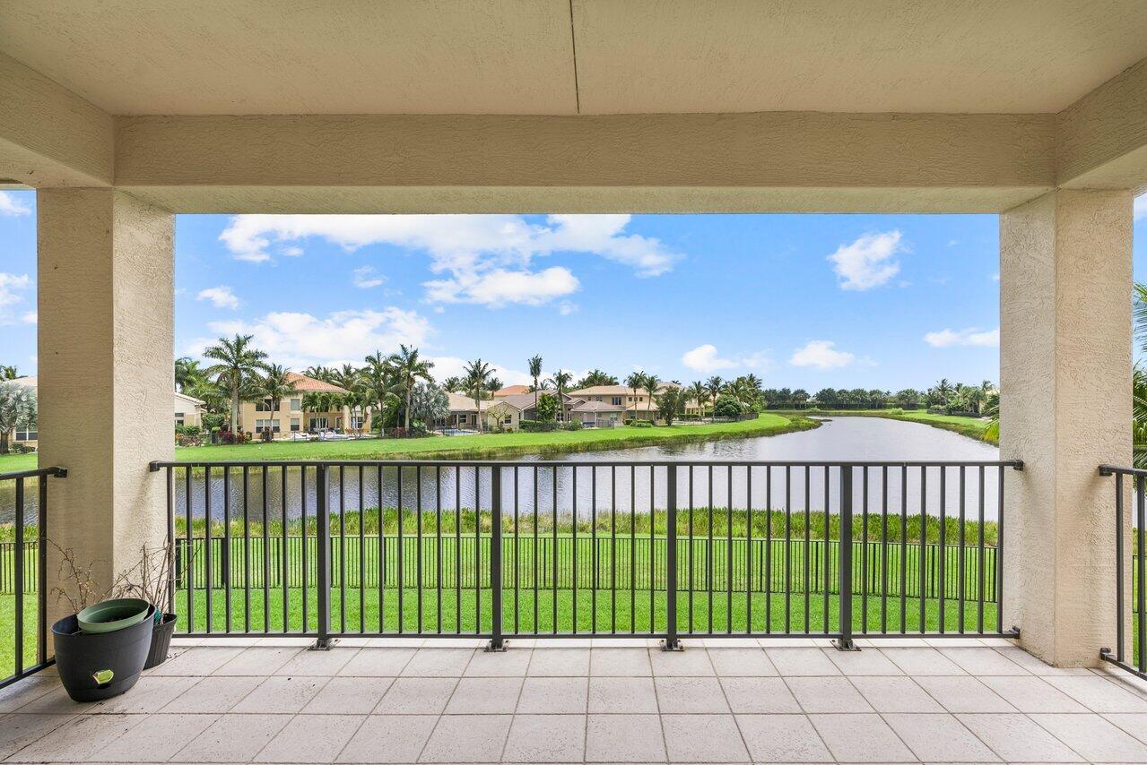 8626 Daystar Ridge Point Boynton Beach, FL 33473 - Photo 37 of 58 view from loft