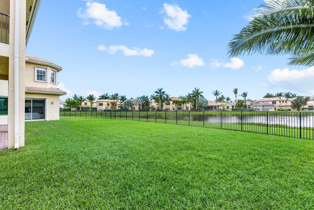 8626 Daystar Ridge Point Boynton Beach, FL 33473 - Photo 45 of 58 back yard