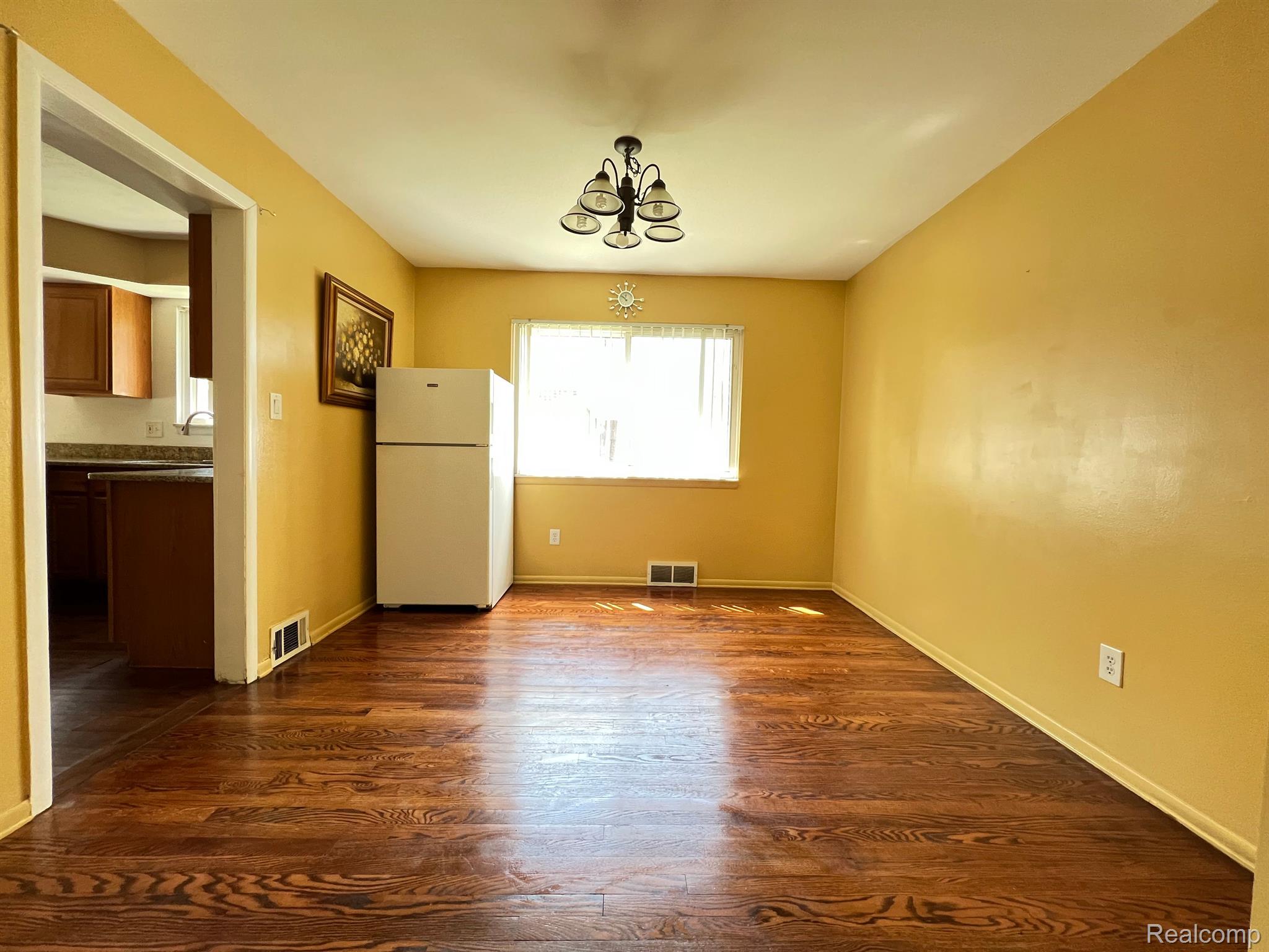 5116 Martin Road Warren, MI 48092 - Photo 13 of 46 Gallery Image 13