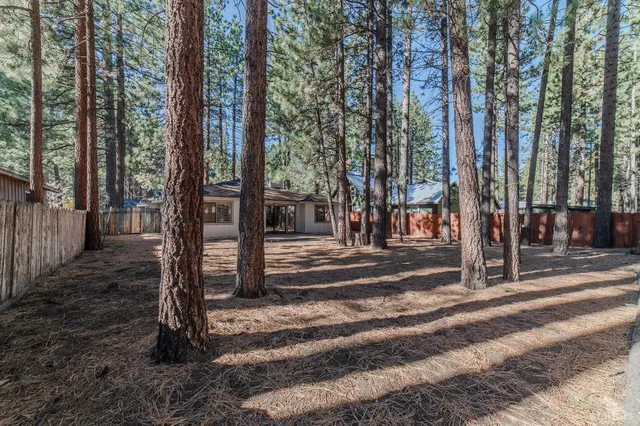 $599,900 | 1079 Glenwood Way, South Lake Tahoe, CA 96150