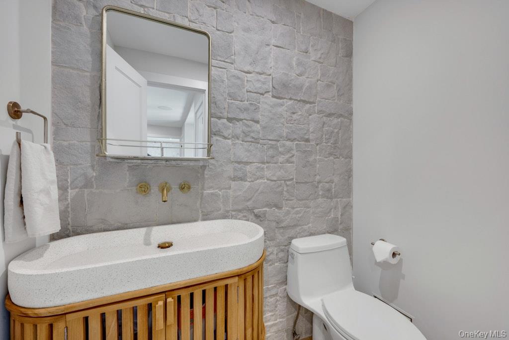 35 Walden Road Tarrytown, NY 10591 - Photo 23 of 50