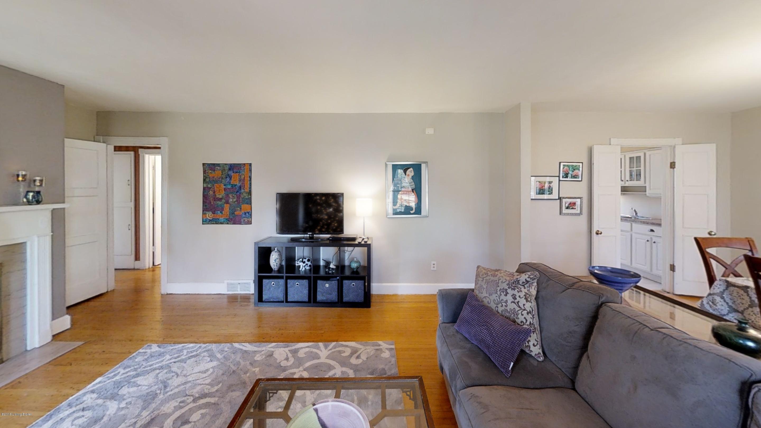 2515 Alanmede Road Louisville, KY 40205 - Photo 11 of 32 Living Room