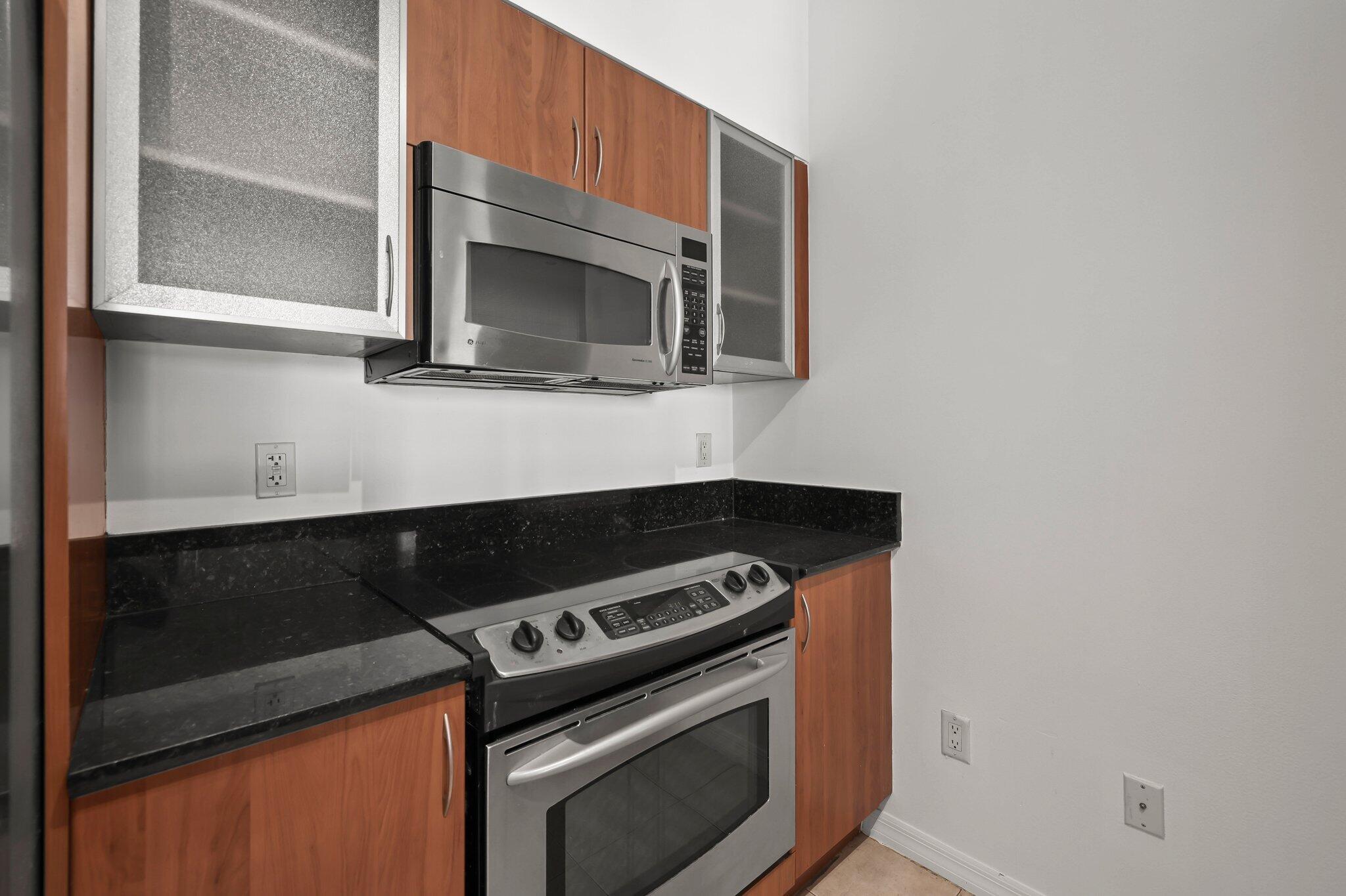 233 South Federal Highway, Unit 416 Boca Raton, FL 33432 - Photo 11 of 30 233s Federal Highway - 8.jpg-SMALL