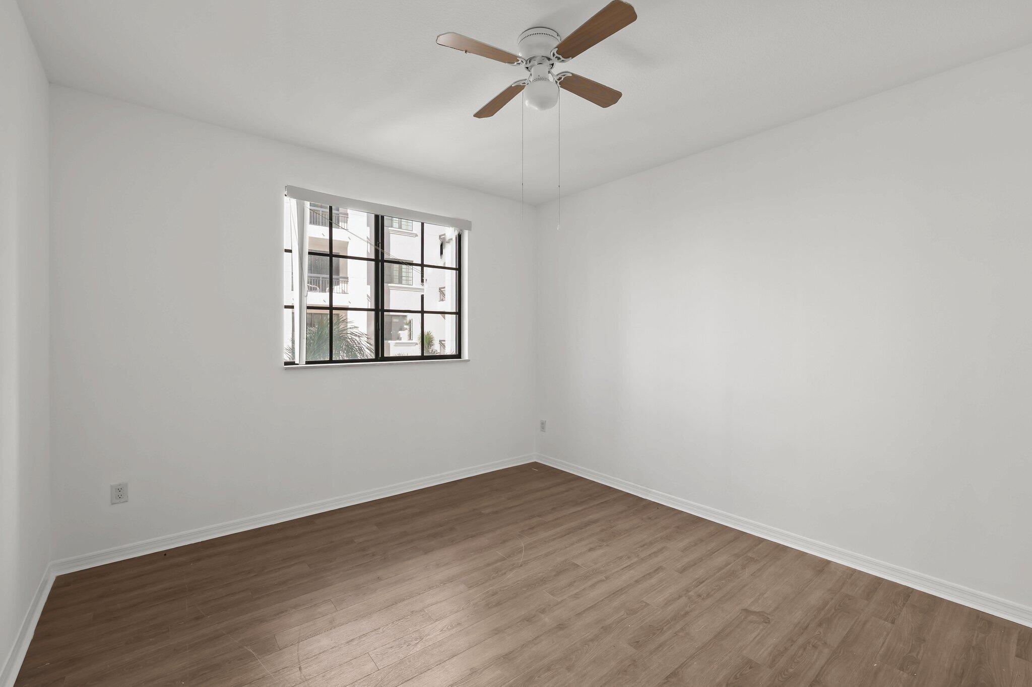 233 South Federal Highway, Unit 416 Boca Raton, FL 33432 - Photo 14 of 30 233s Federal Highway - 14.jpg-SMALL