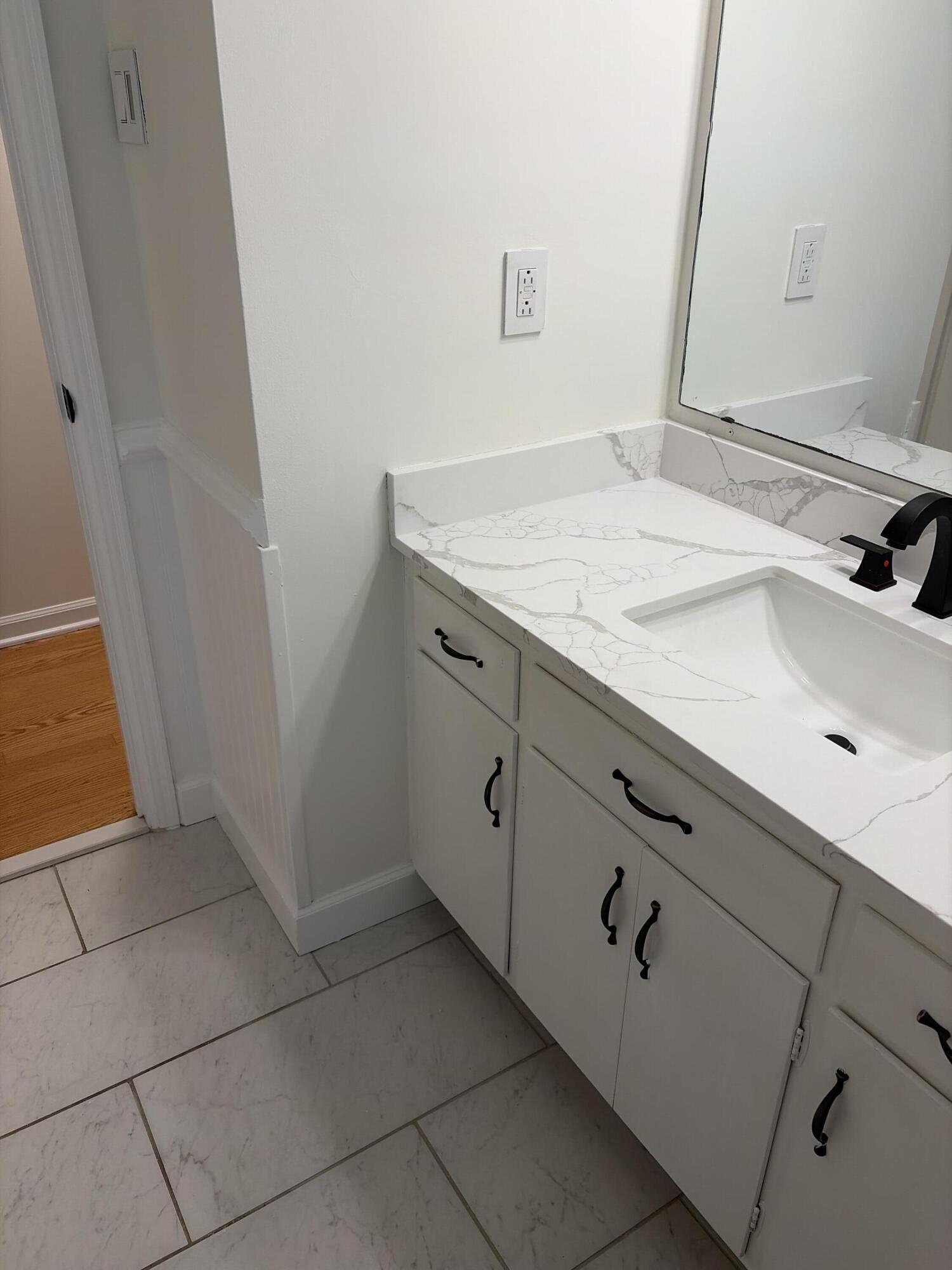 5335 Cave Spring Lane Roanoke, VA 24018 - Photo 10 of 21 80548408737__81BD7EA2-B30F-4239-9544-6FB