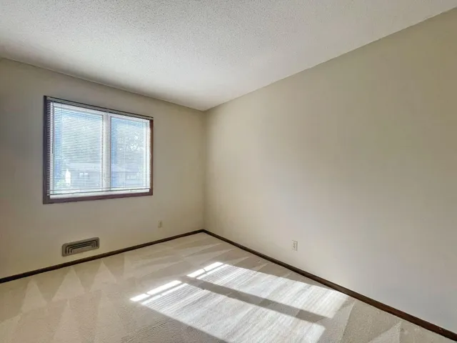 $2,495 | 12940 Exley Avenue, Apple Valley, MN 55124