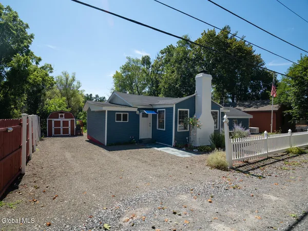 $499,000 | 16 Robin Road, Copake, NY 12521