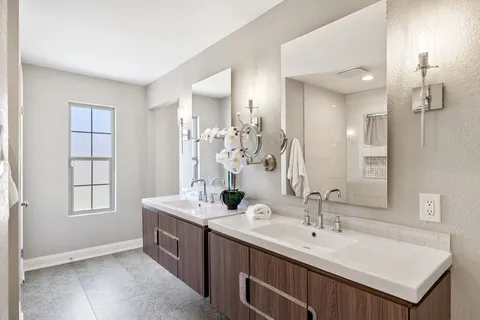 $645,000 | 7110 Tawny Circle, Austin, TX 78745