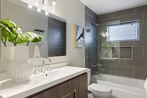 $645,000 | 7110 Tawny Circle, Austin, TX 78745