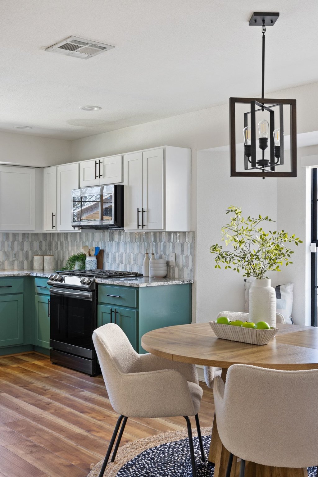 7110 Tawny Circle Austin, TX 78745 - Photo 9 of 30