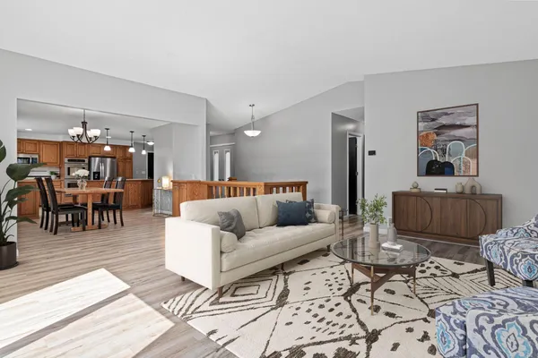 $515,000 | 816 Westview Drive, Shoreview, MN 55126