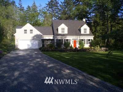 10145 Northeast Roberts Road Bainbridge Island, WA 98110 - Photo 1 of 1 Gallery Image 1
