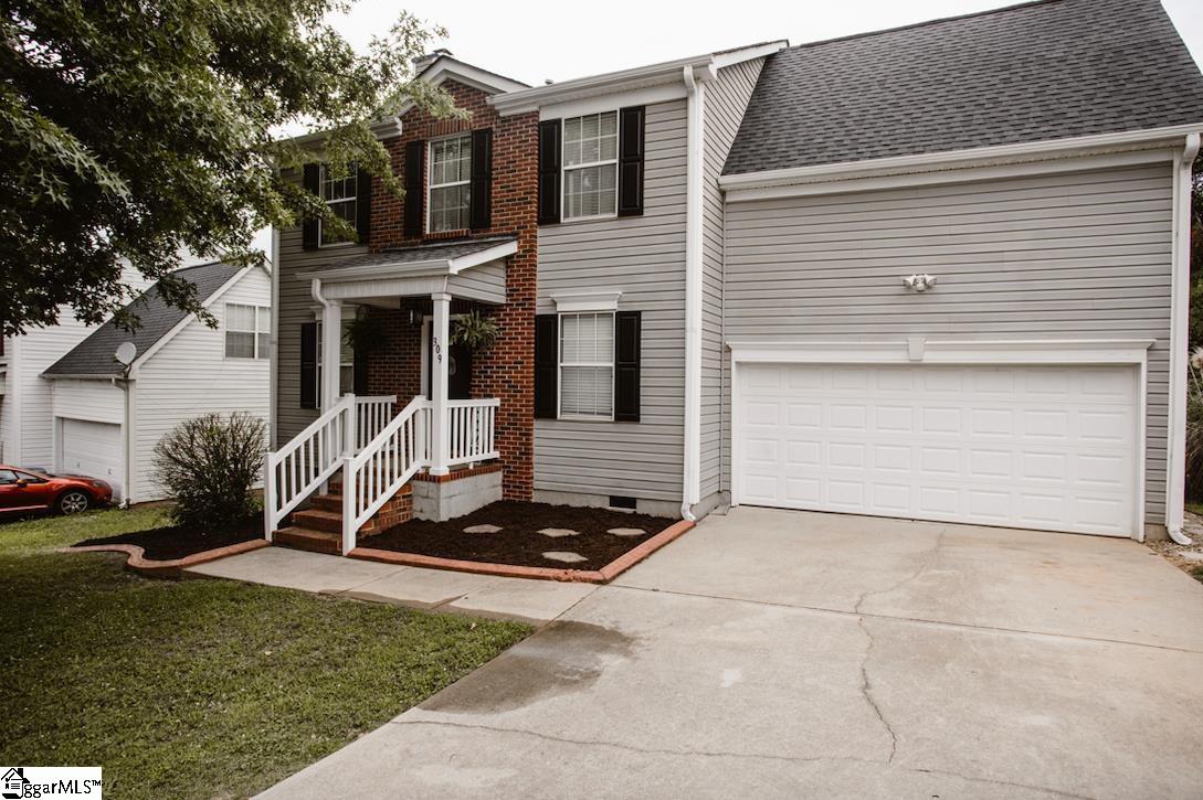 309 Hampton Ridge Drive Greer, SC 29651 - Photo 1 of 33 Gallery Image 1