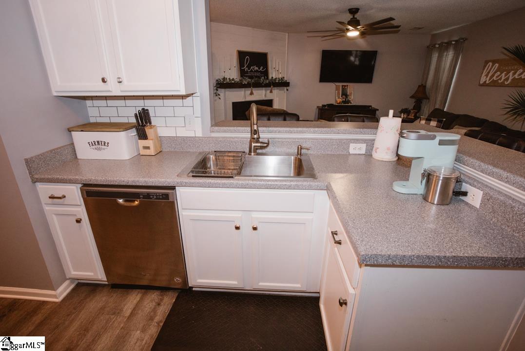 309 Hampton Ridge Drive Greer, SC 29651 - Photo 7 of 33 Gallery Image 7