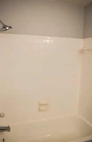 $1,350 | 1169 Ocala Road, Tallahassee, FL 32304