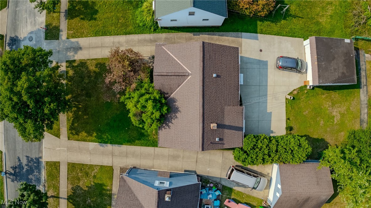 920 Clinton Avenue Cleveland, OH 44121 - Photo 4 of 14 Bird's eye view