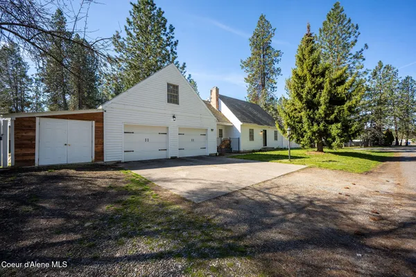 $699,990 | 1140 East Forest Park Lane, Coeur D'Alene, ID 83815