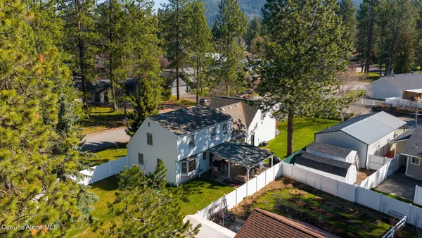 $699,990 | 1140 East Forest Park Lane, Coeur D'Alene, ID 83815