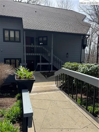 $697,000 | 210 Grouse Moor Drive, Unit 210, Banner Elk, NC 28604