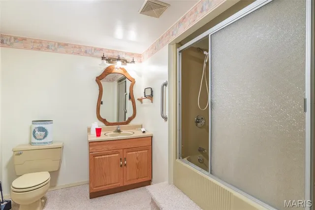 $425,000 | 1103 Cherry Street, Doniphan, MO 63935