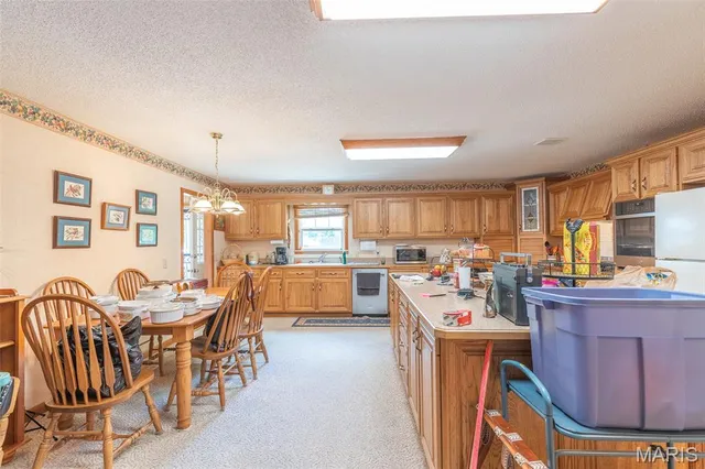 $425,000 | 1103 Cherry Street, Doniphan, MO 63935