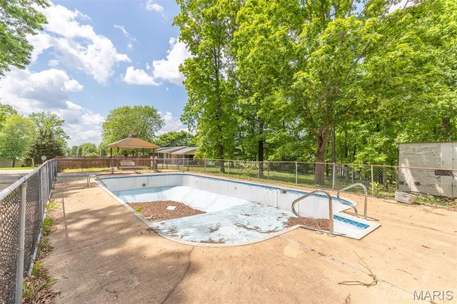 $425,000 | 1103 Cherry Street, Doniphan, MO 63935