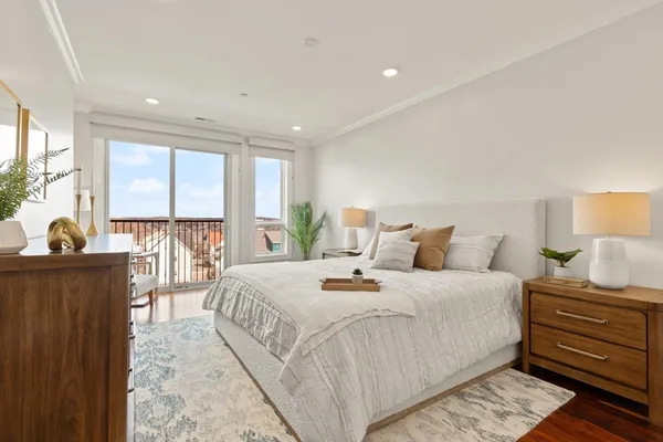 $1,049,000 | 87 Medford Street, Unit 305, Medford, MA 02155