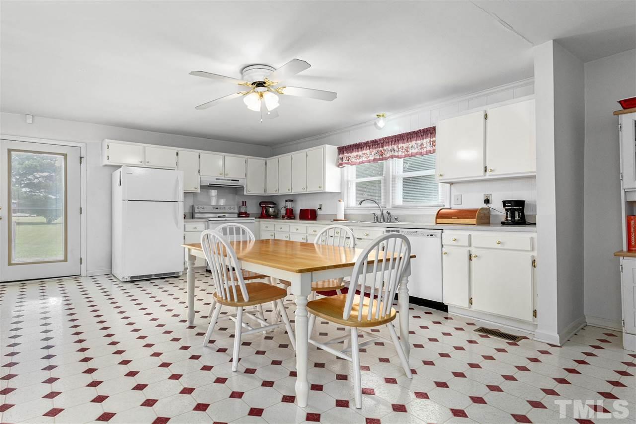 5700 Percy Strickland Road Godwin, NC 28344 - Photo 6 of 25