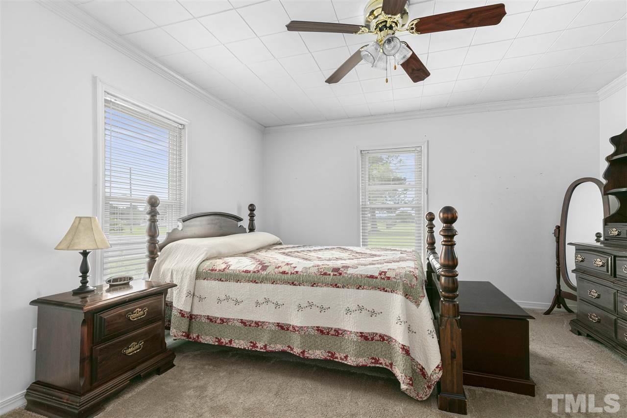 5700 Percy Strickland Road Godwin, NC 28344 - Photo 9 of 25
