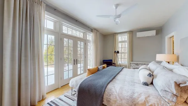 $2,000,000 | 860 West Street, Cornwall, VT 05753