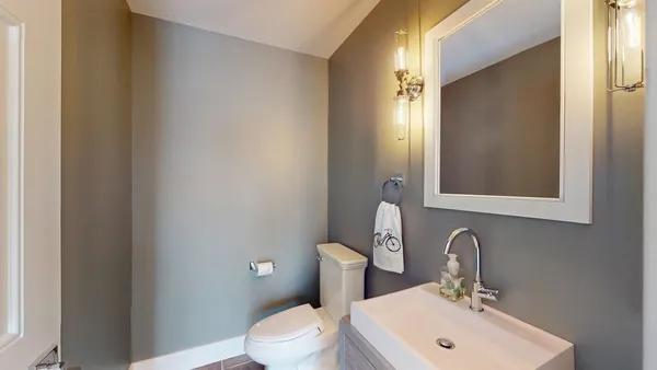 $2,000,000 | 860 West Street, Cornwall, VT 05753