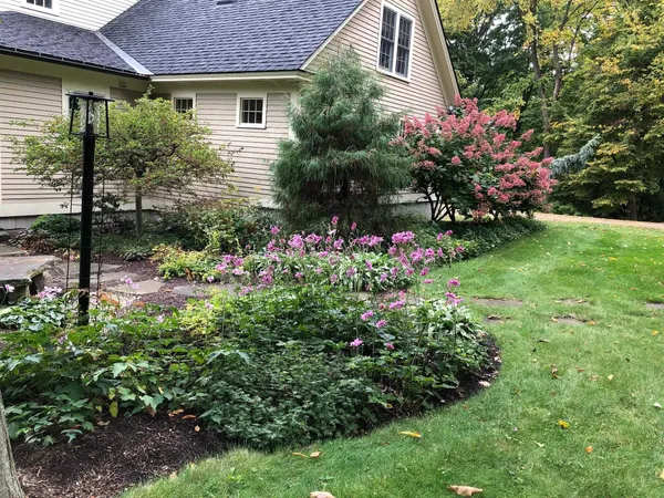 $2,000,000 | 860 West Street, Cornwall, VT 05753