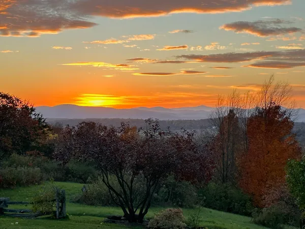 $2,000,000 | 860 West Street, Cornwall, VT 05753