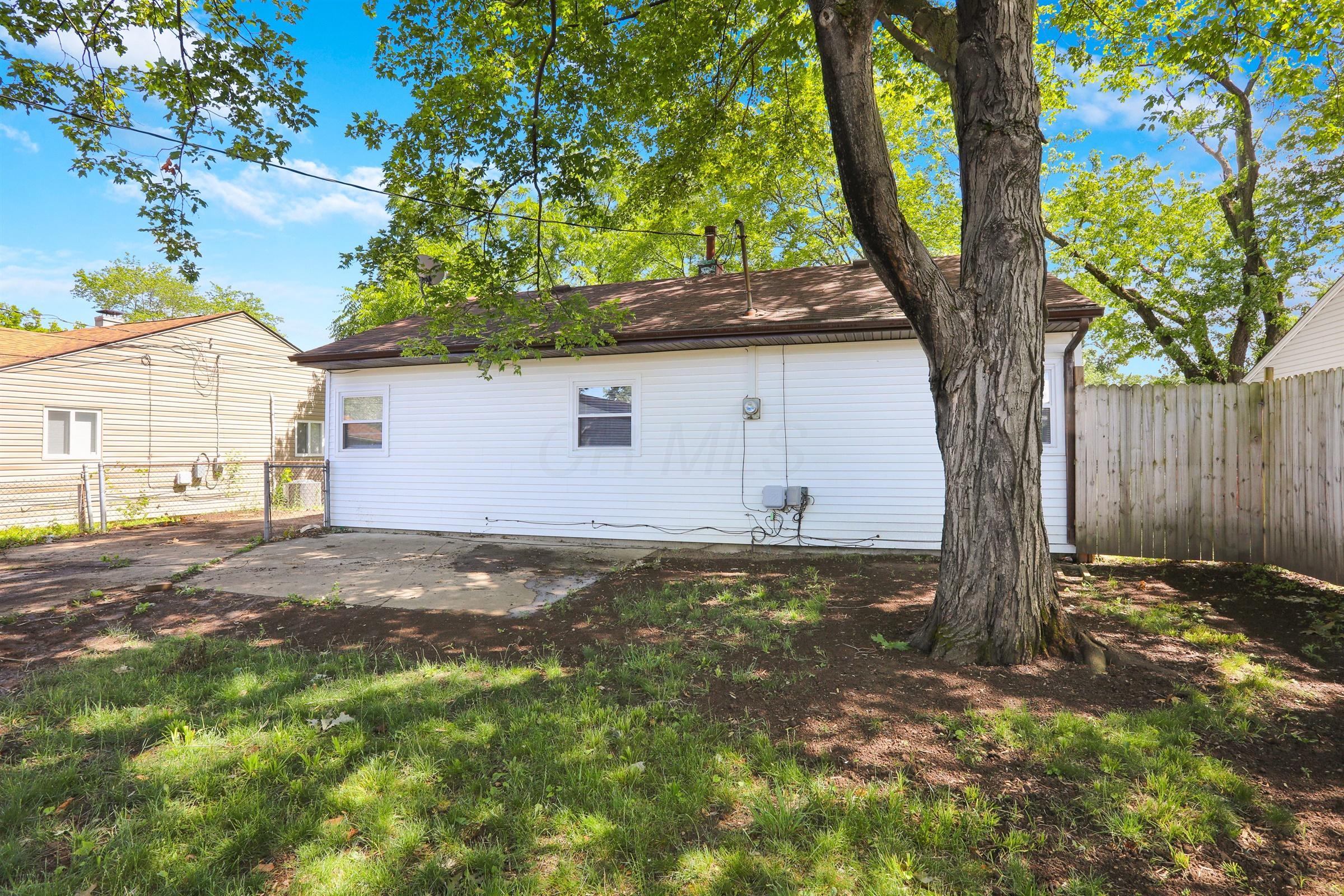 1770 Ward Road Columbus, OH 43224 - Photo 21 of 25 Gallery Image 21