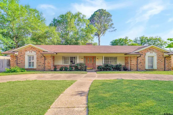 $330,000 | 1114 Brookshire Drive, Tyler, TX 75701