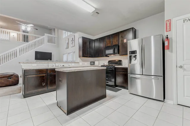 $2,450 | 7431 Foxwaithe Lane, Humble, TX 77338