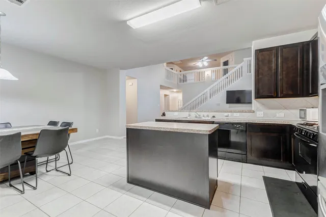 $2,450 | 7431 Foxwaithe Lane, Humble, TX 77338