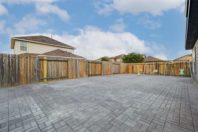 $2,450 | 7431 Foxwaithe Lane, Humble, TX 77338