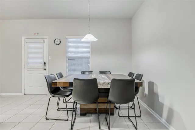 $2,450 | 7431 Foxwaithe Lane, Humble, TX 77338