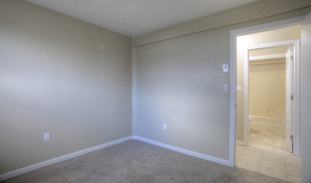 2 Thistle Road Saugus, MA 01906 - Photo 28 of 28 Gallery Image 28