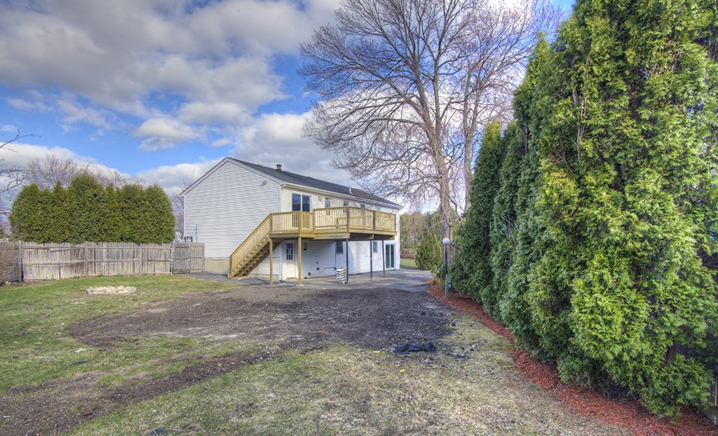 2 Thistle Road Saugus, MA 01906 - Photo 6 of 28 Gallery Image 6