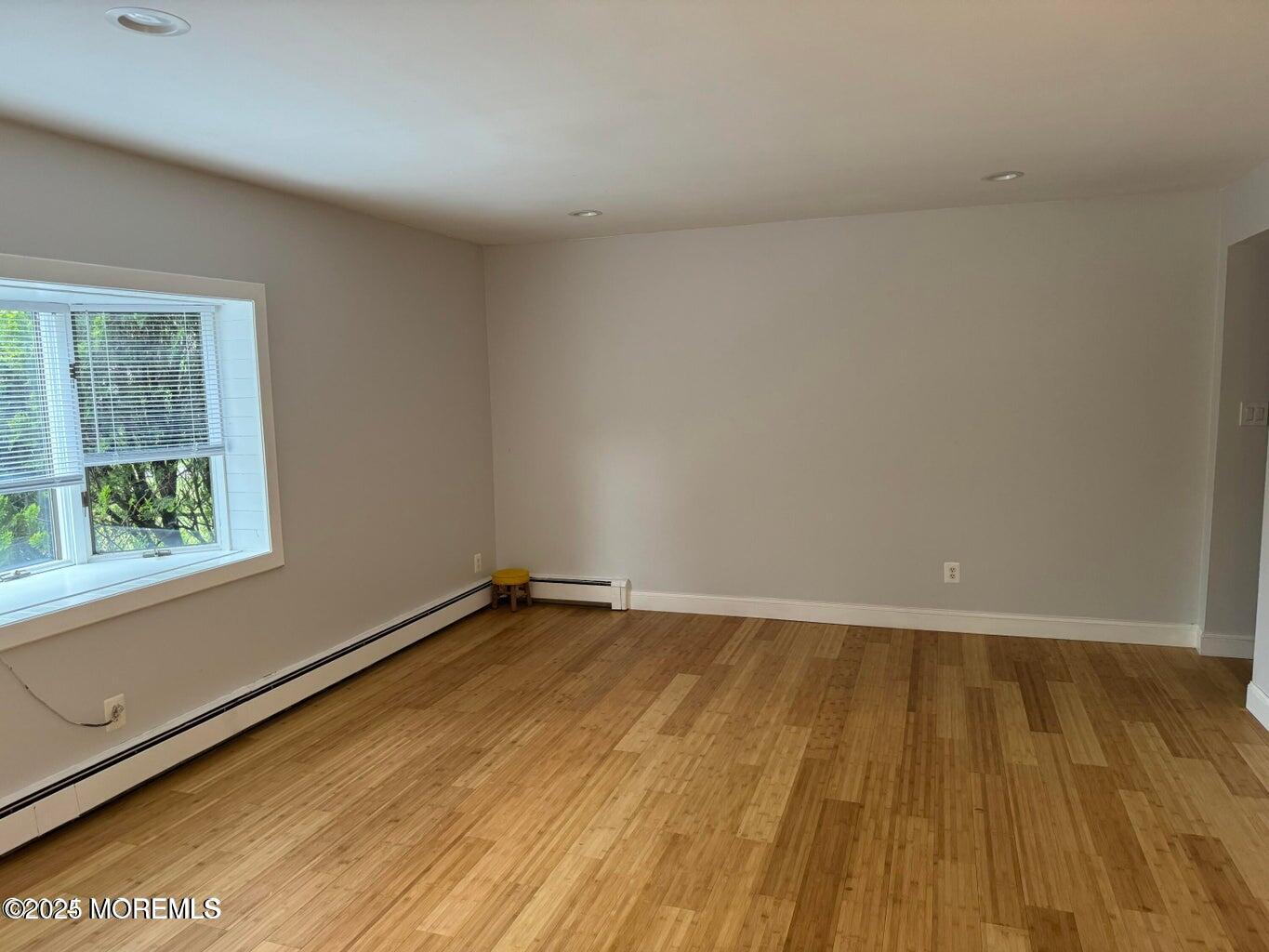 405 Glenn Road Jackson, NJ 08527 - Photo 8 of 21 20240507021214221061000000-o