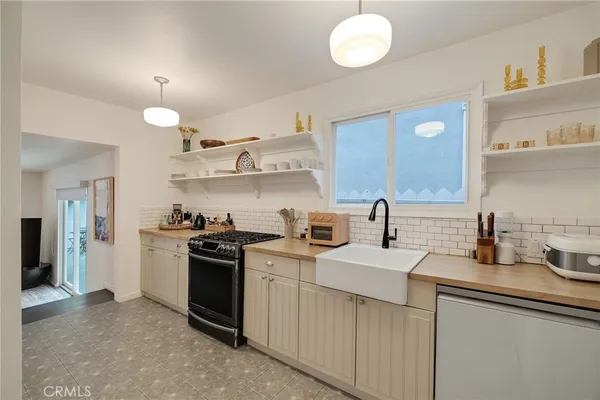 $5,850 | 1706 Carver Street, Redondo Beach, CA 90278