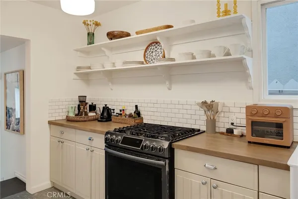 $5,850 | 1706 Carver Street, Redondo Beach, CA 90278