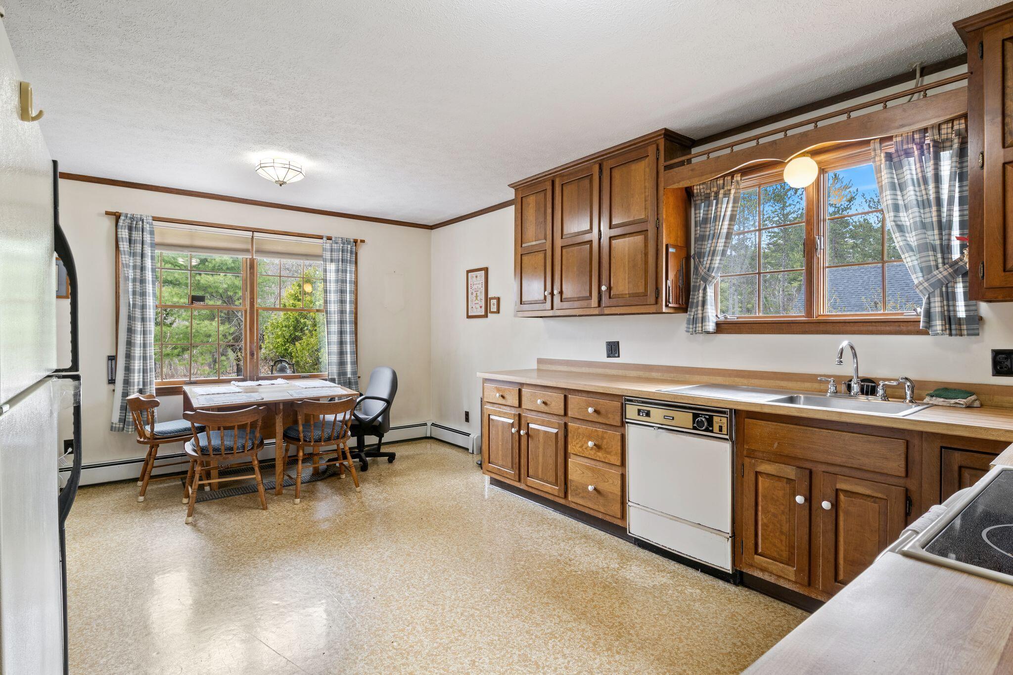 66 Summer Street Porter, ME 04068 - Photo 12 of 41 66_Summer_St_036