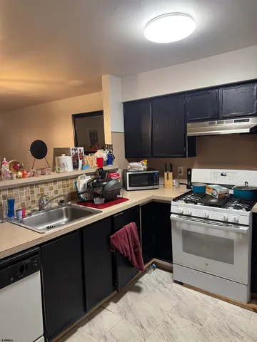 $175,000 | 19 Oyster Bay, Unit G, Absecon, NJ 08201