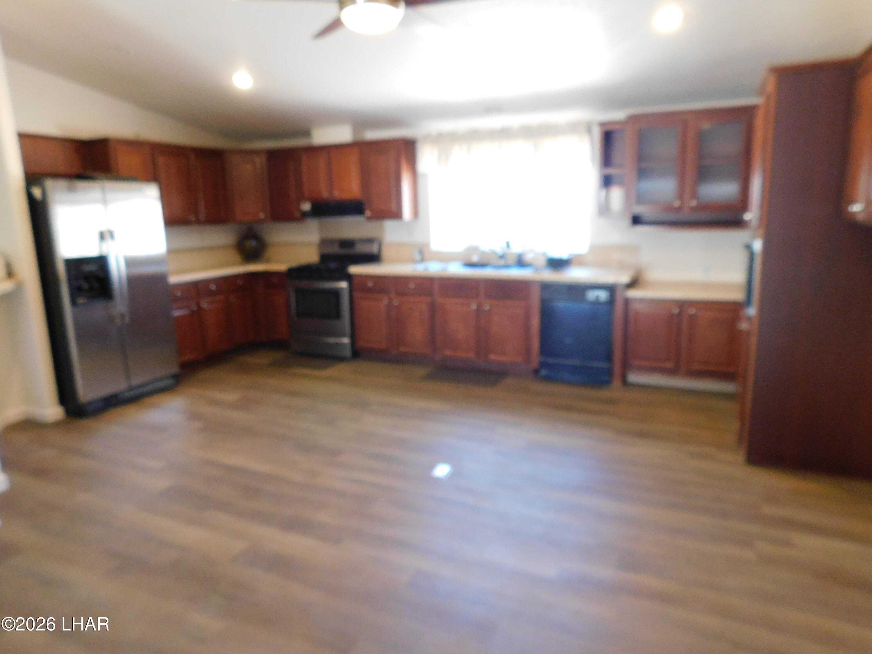 655 West Cowell Street Quartzsite, AZ 85346 - Photo 11 of 37 DSCN9120
