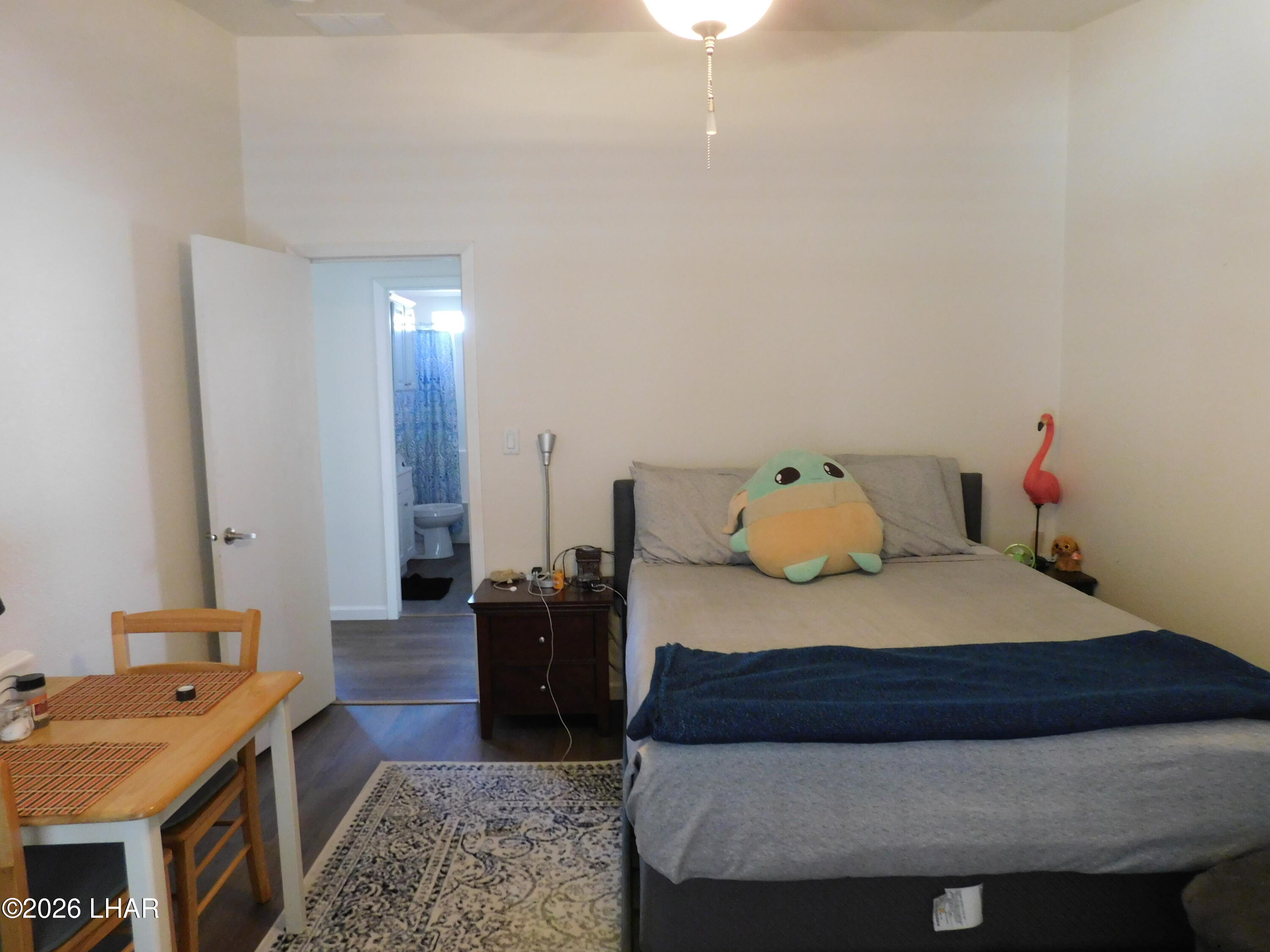 655 West Cowell Street Quartzsite, AZ 85346 - Photo 17 of 37 Bedroom 2